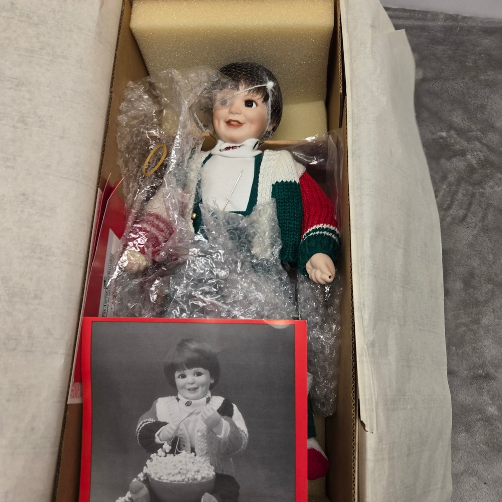 Ashton Drake Ryan Doll Kathy Barry-Hippensteel God Bless Us Every One Porcelain